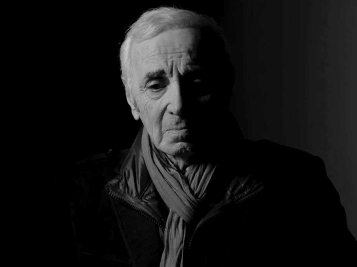 Charles Aznavour – Ed Io tra di voi